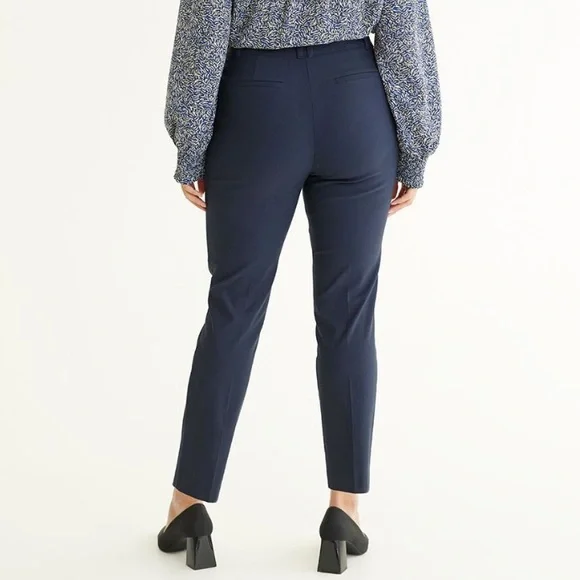 Reitman’s Slim Leg Ankle Pants Size 12 Tall - Picture 2 of 9